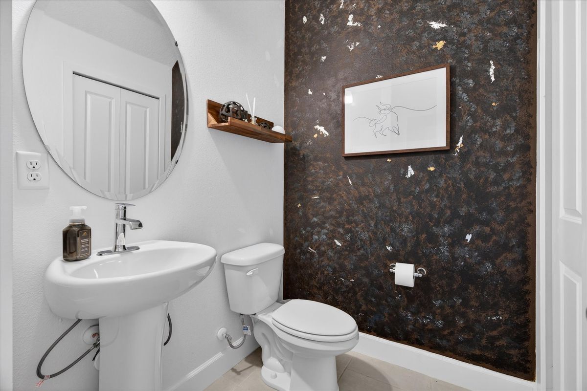 Building Photo - 1363 Captiva Cv