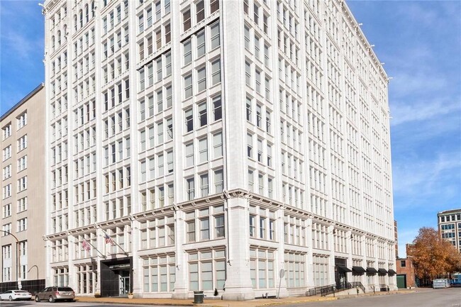 1501 Locust--Terra Cotta Lofts - 1501 Locust St