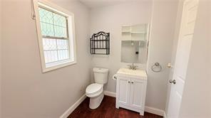 Building Photo - 446 Russell Cemetery Rd