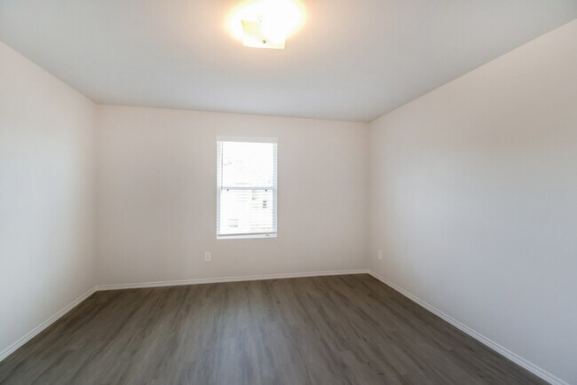 Building Photo - Cypresswood Landing -5034 Giant Sequoia Wa...