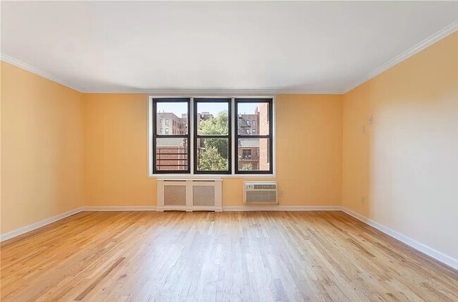 Building Photo - Upscale 1BR Designed for Comfort