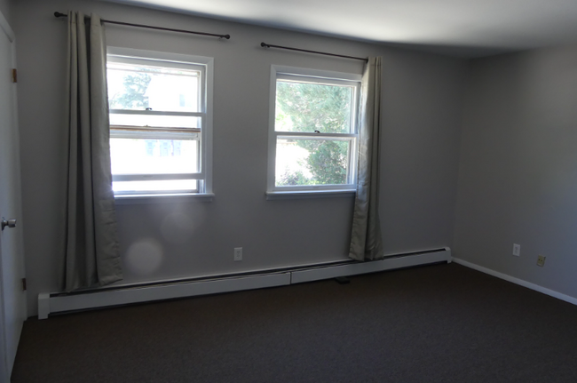 Building Photo - 1155 Stanton St