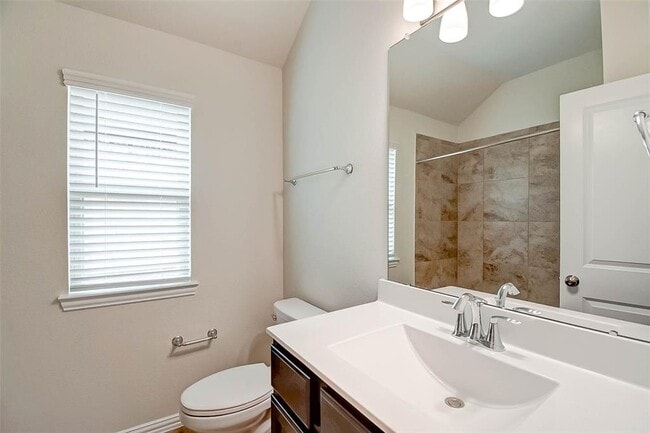 Building Photo - 2218 Pumpkin Patch Ln
