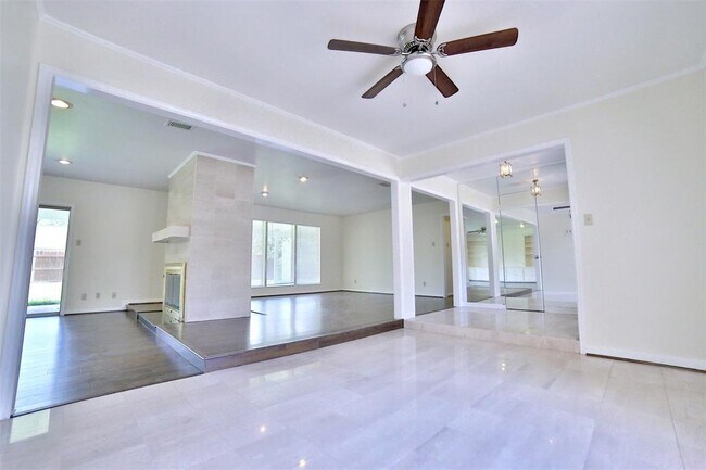 Building Photo - 1434 Pirates Cove