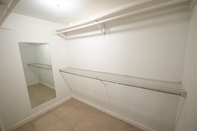 Building Photo - 12603 Ashford Meadow Dr