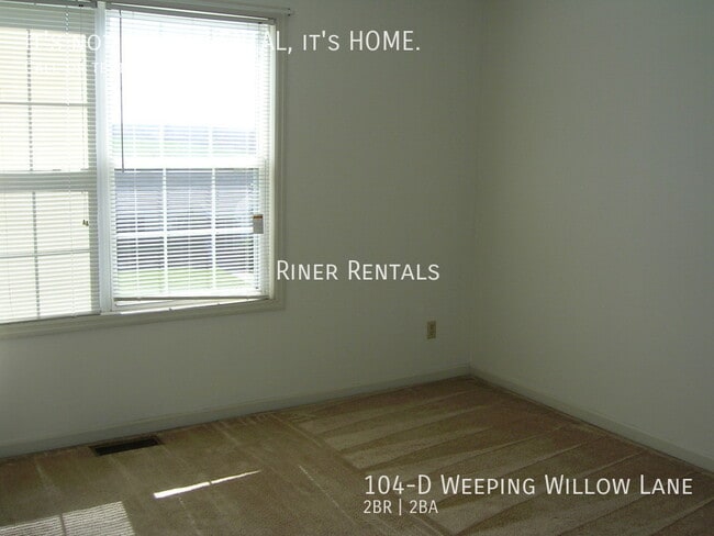 Building Photo - 104 Weeping Willow Ln