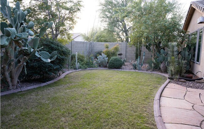 Building Photo - 3555 W Magellan Dr