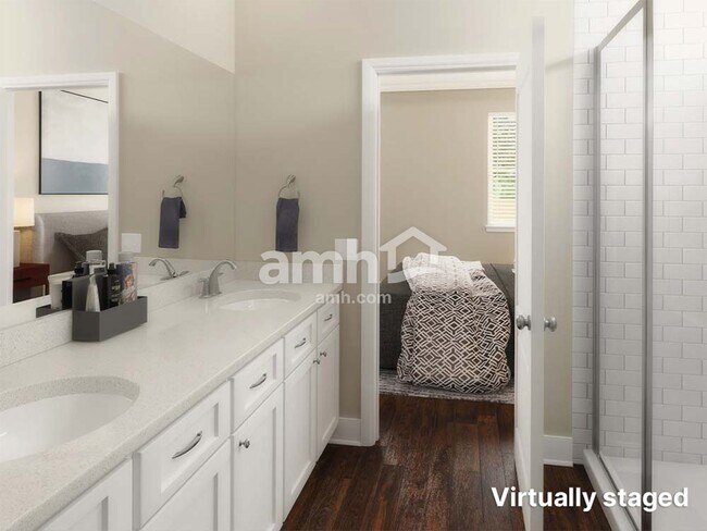 Building Photo - 2211 Saffron Walden Dr