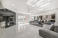 Building Photo - 2315 Bending Spring Dr