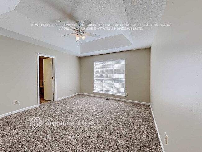 Building Photo - 4049 Sharon Woods Dr