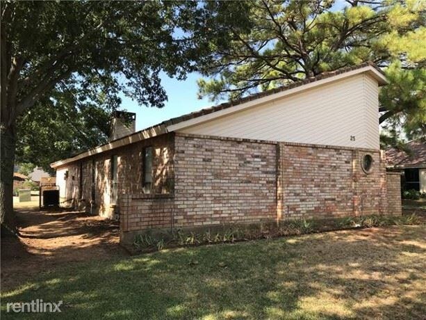 Building Photo - 3 br, 2 bath House - 25 Indian Trail