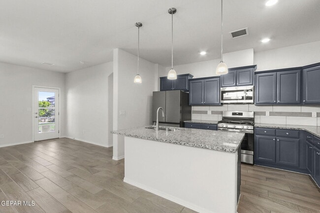Building Photo - 7365 Frostline Pl