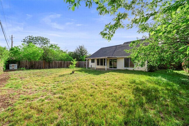 Building Photo - 12906 Irongate Ave