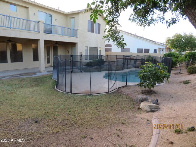 Building Photo - 7748 E Manana Dr