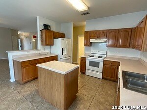 Building Photo - 1327 Dusty Diamond