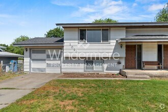 Building Photo - 1017-19 S. Robie Rd
