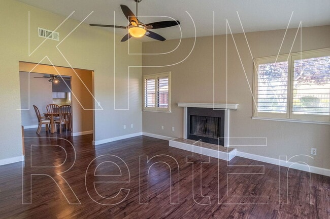Building Photo - 4963 Gadwall Cir