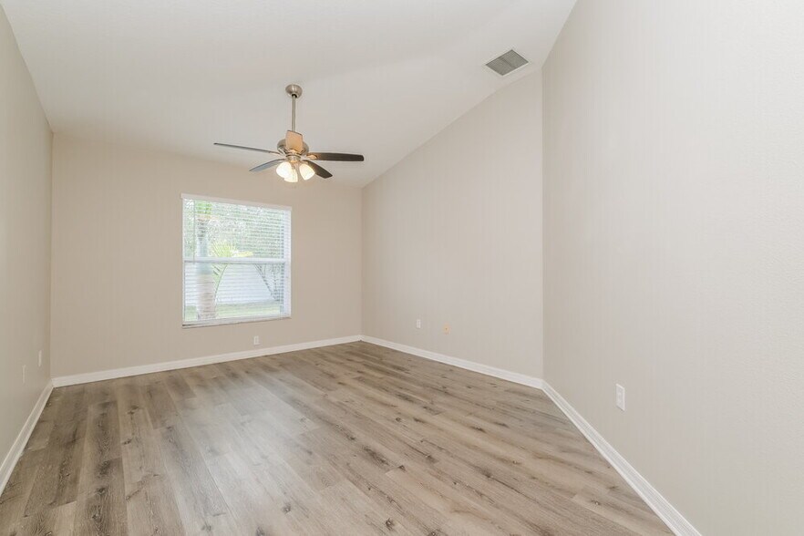 Building Photo - 11601 Addison Chase Dr