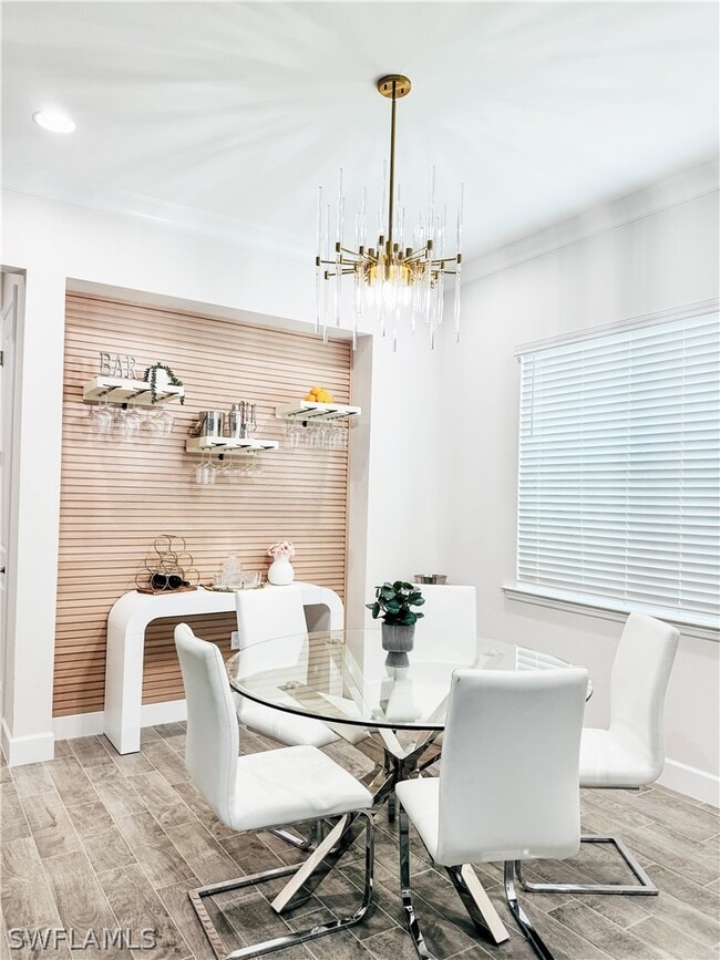 Building Photo - 7289 Saona CT