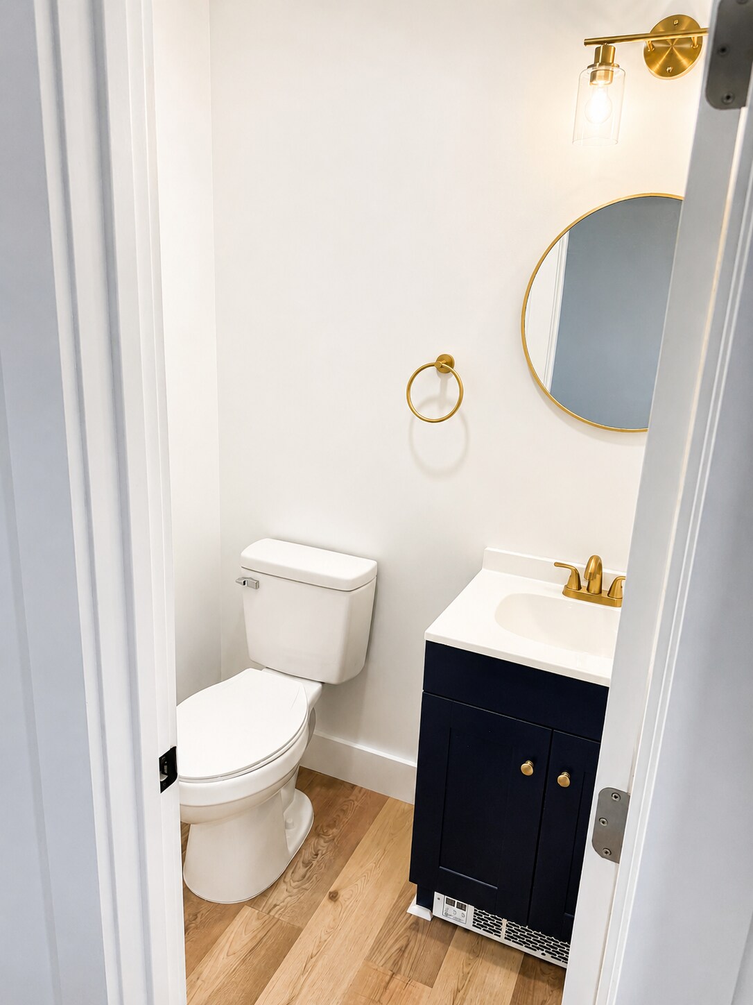 1/2 bath off kitchen - 17 Cherry St