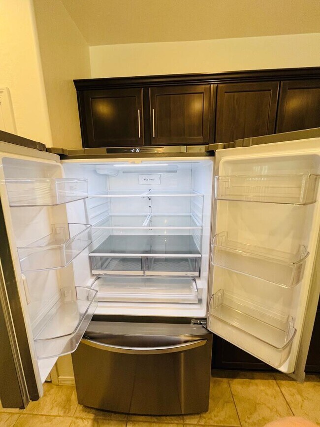 Building Photo - 14259 W Buckskin Trl