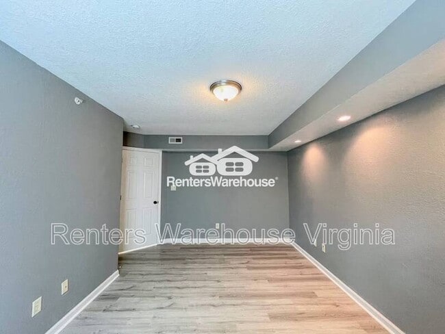 Building Photo - 1120 Ocean Trace Ln