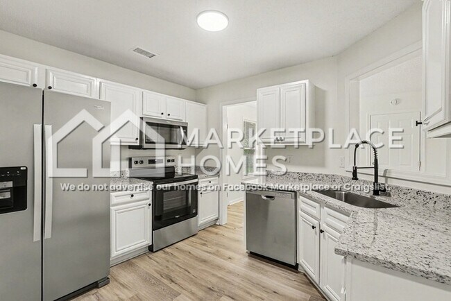 Building Photo - 122 White Creek Loop