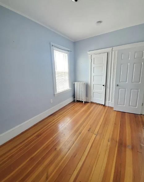 Building Photo - 65 Olcott St