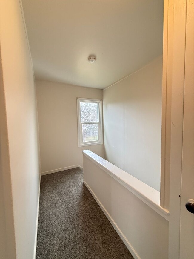 Building Photo - 1115-1117 Long Ave