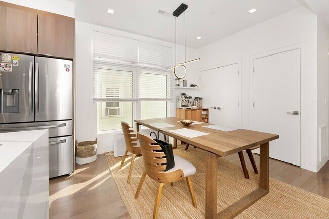 Building Photo - 86 Fremont St