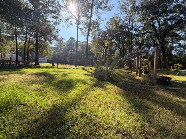 Building Photo - 28402 Ascot Farms Rd