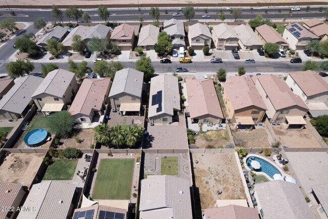 Building Photo - 40117 W Hayden Dr