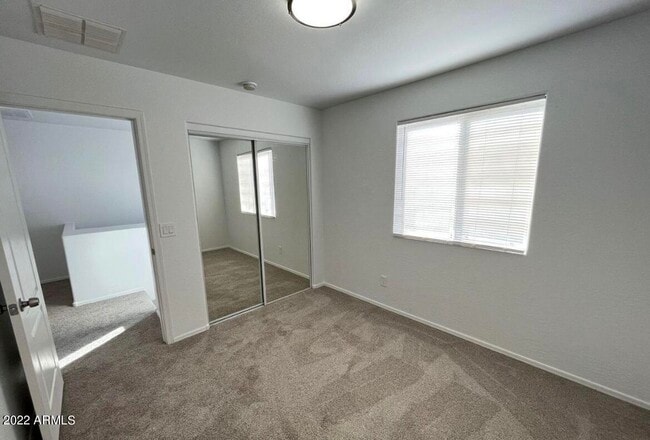 Building Photo - 2114 N 78th Glen