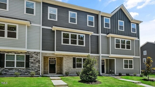 Primary Photo - 2241 Horton Pk Dr
