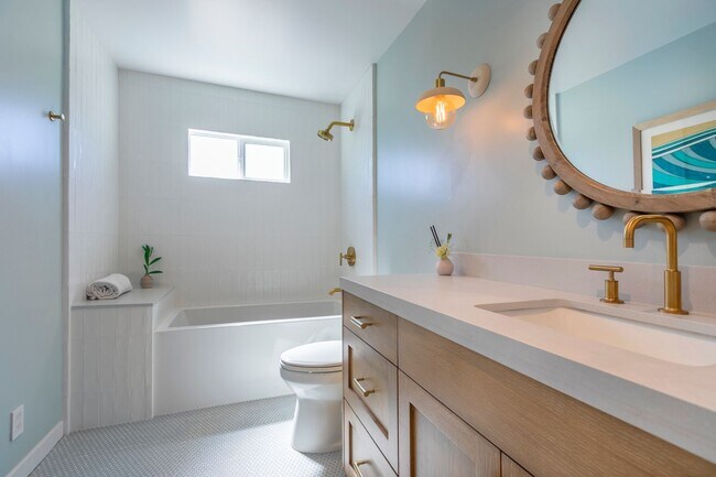 Building Photo - MODERN ARCHITECTURE W/ BEACH CHARM: BRIGHT & AIRY, 4BR3BA, 2-STORY HOME W/ OPEN & BRIGHT LIVING S...