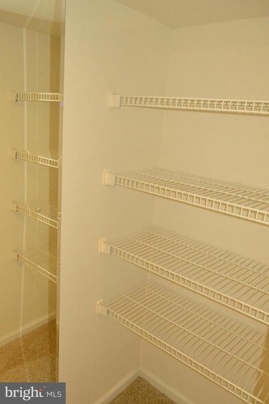 Building Photo - 1001 N Randolph St