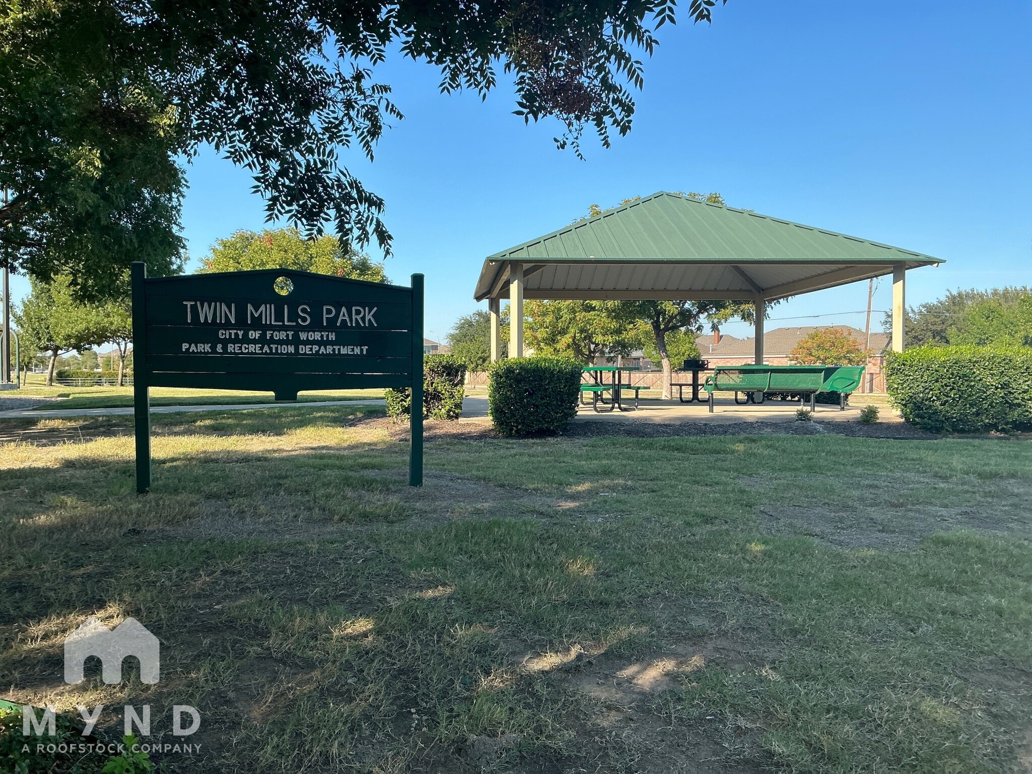 Building Photo - 5013 Cedar Springs Dr