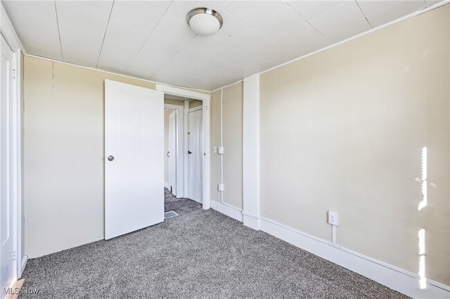 Building Photo - 12192 Leffingwell Rd