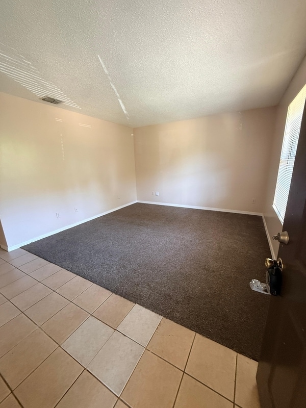 Building Photo - 470 Crabapple Ct