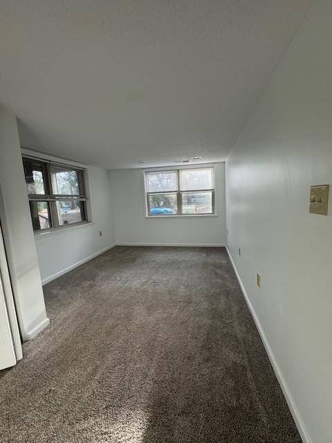 Building Photo - 303 3rd St