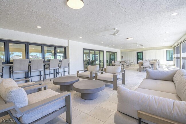 Building Photo - 148 Norfolk Pine Ln