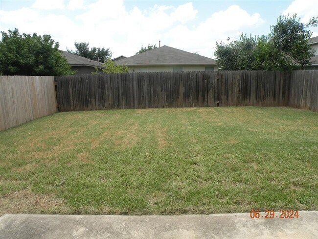 Building Photo - 3308 Etheredge Dr