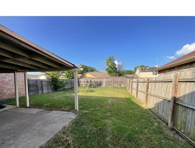 Building Photo - 5821 Winell Dr