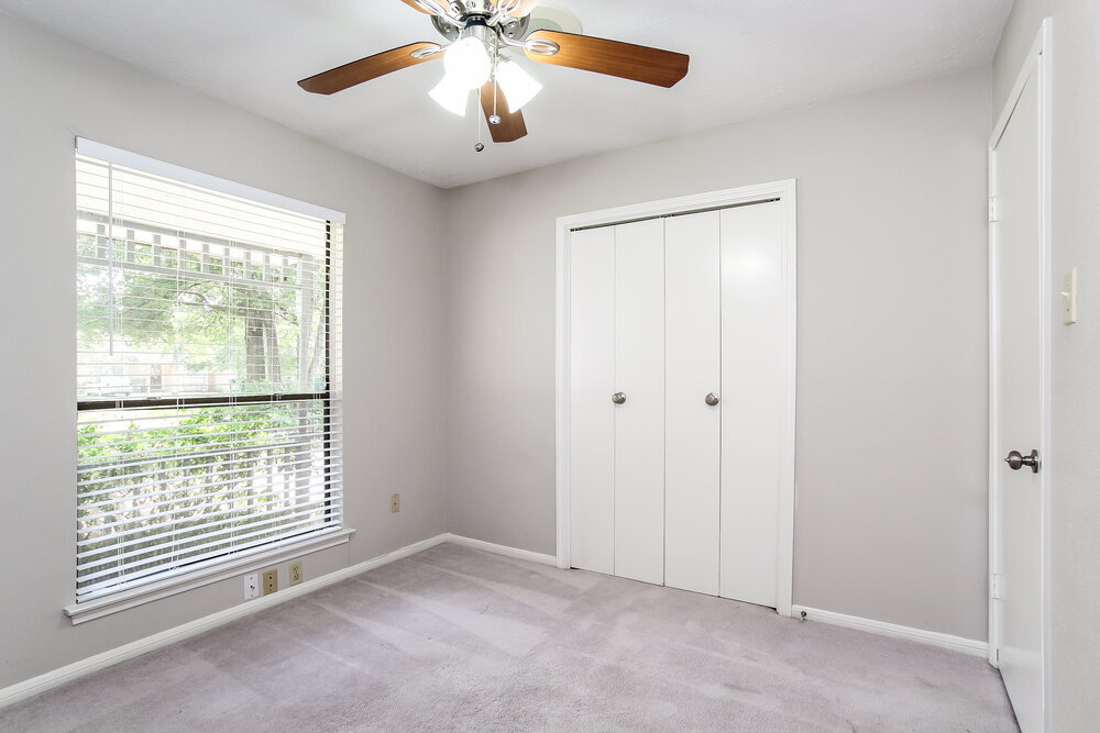 Building Photo - 5207 Village Springs Dr