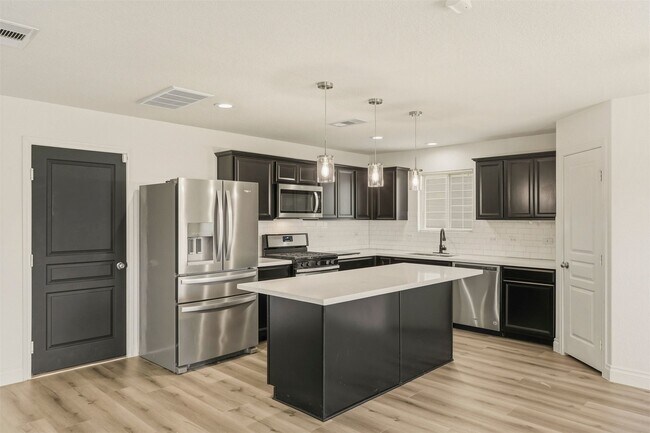 Building Photo - 6810 Cortenridge Ln