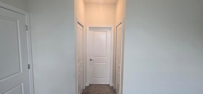 Building Photo - 212 Bergamot Lp