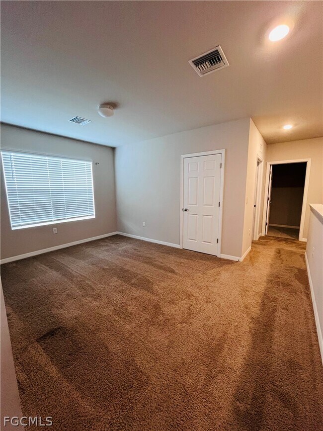 Building Photo - 10601 Crossback Ln