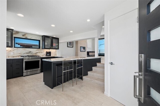 Building Photo - 31868 Circle Dr