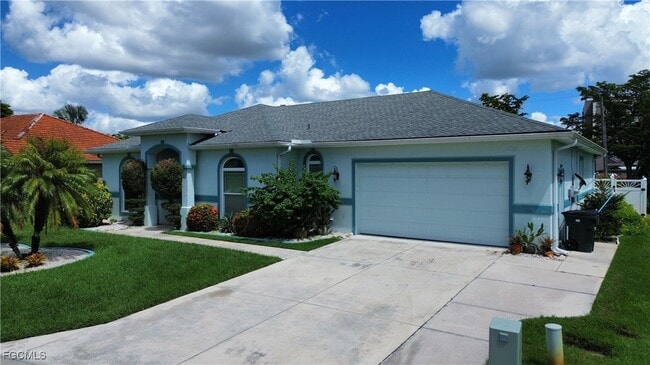 Building Photo - 14791 Royal Oak Ct