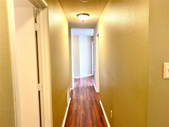 Building Photo - 1416 Lonesome Dove Trail
